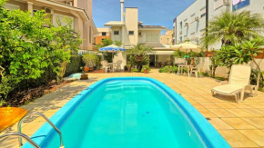 #007 Linda casa piscina enorme na praia de Palmas